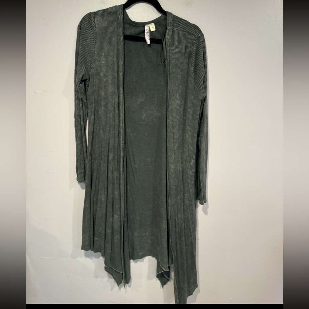Alya‎ Francesca’s grey ribbed waterfall cardigan
